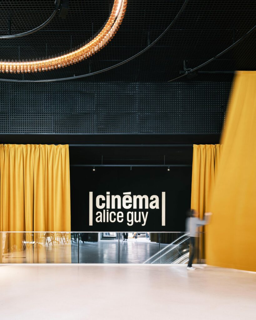 Cinéma Alice Guy à Bobigny par l'agence Hérault Arnod Architectures